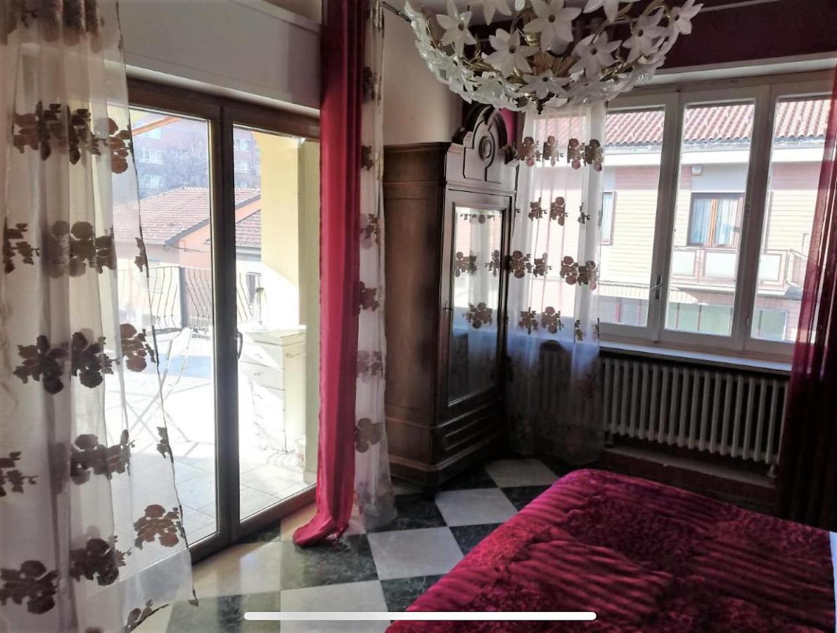 Yellow House Apartment ตูริน ภายนอก รูปภาพ