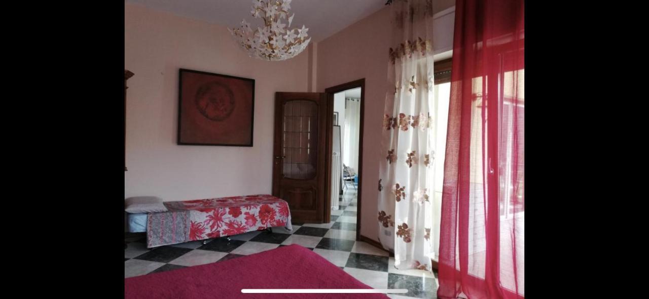 Yellow House Apartment ตูริน ภายนอก รูปภาพ